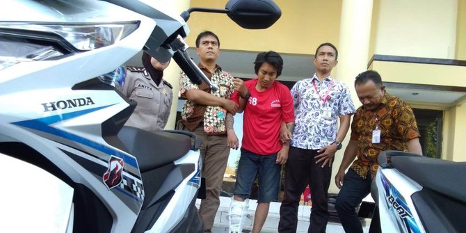 Berusaha kabur saat ditangkap, residivis begal motor di Surabaya ditembak polisi