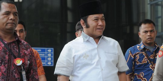 KPK resmi tahan Bupati Lampung Selatan Zainudin Hasan