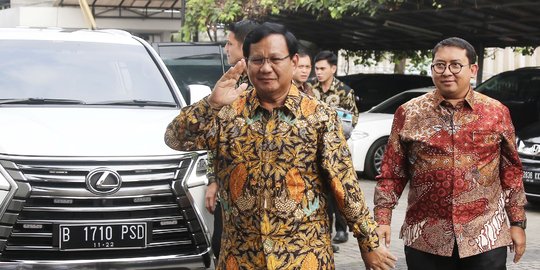 Prabowo kunjungi markas PKS