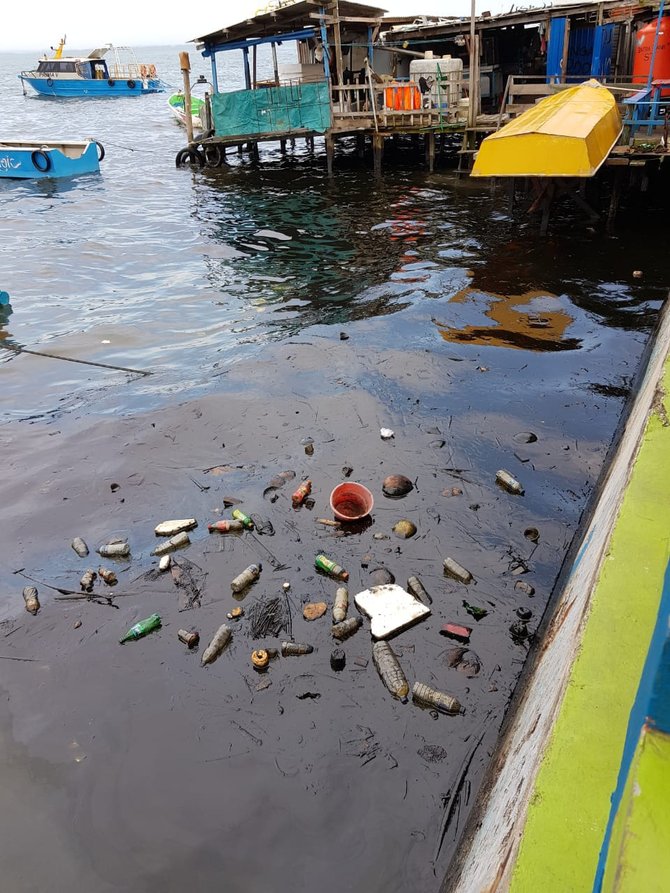 tumpahan minyak di laut balikpapan