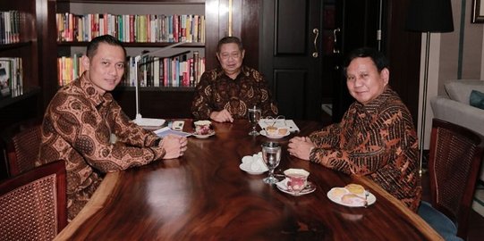 Dalam rapat Demokrat, SBY pesan 'AHY bukan boneka meski dia anak saya'