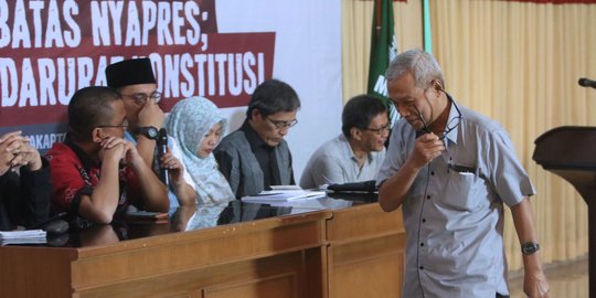 Diskusi 'Hapus Ambang Batas Nyapres, Darurat Demokrasi, Darurat Konstitusi'