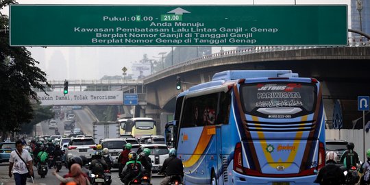 Area ganjil-genap diperluas, begini suasana lalu lintas Ibu Kota