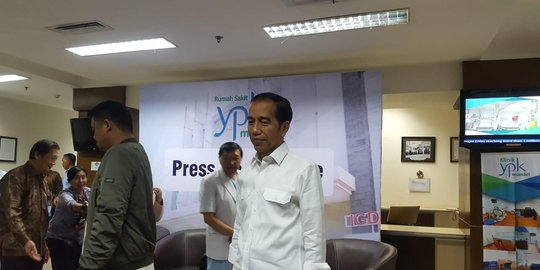 Presiden Jokowi menyambut cucu keduanya dengan bahagia