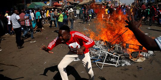 Zimbabwe mencekam, tentara perintahkan toko-toko ditutup