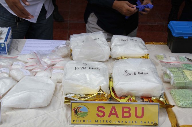 narkoba senilai rp 20 miliar dimusnahkan