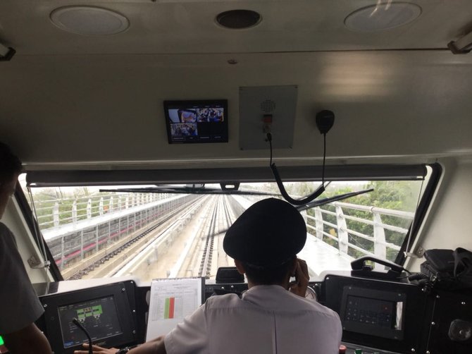 lrt palembang mogok