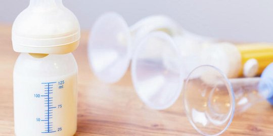 Lakukan pijat oksitosin untuk perlancar asi