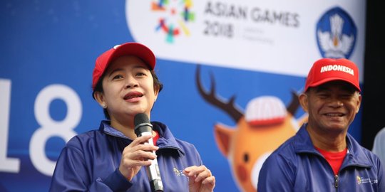 Sebarkan demam Asian Games, Menko Puan lepas peserta jalan sehat Kemendikbud