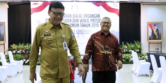 Tjahjo Kumolo tinjau ruang pendaftaran bakal Capres/Cawapres di KPU