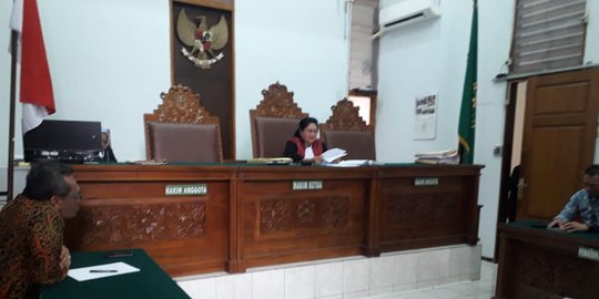 Praperadilan status tersangka Cut Tari dan Luna Maya ditolak PN Jaksel