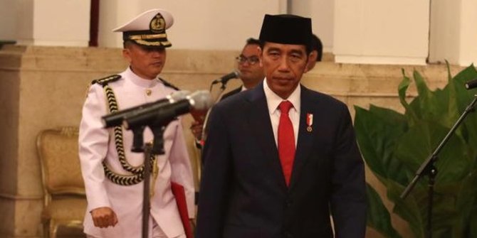 Pidato tentang kemiskinan menurun