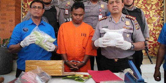 Bawa satu kilo sabu dan ribuan pil ekstasi, pemuda di Bali ditangkap polisi