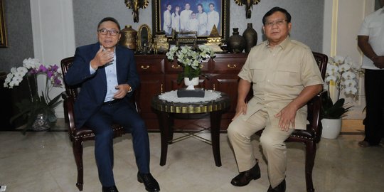 Zulkifli Hasan & Prabowo bahas detil koalisi, PAN masih belum bersikap