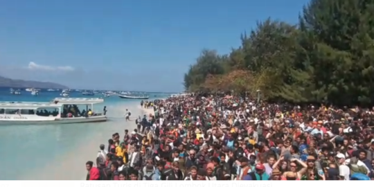 8.381 Orang dievakuasi dari tiga gili