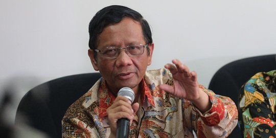 Mahfud MD, kandidat cawapres Jokowi yang bisa diterima keluarga Gus Dur
