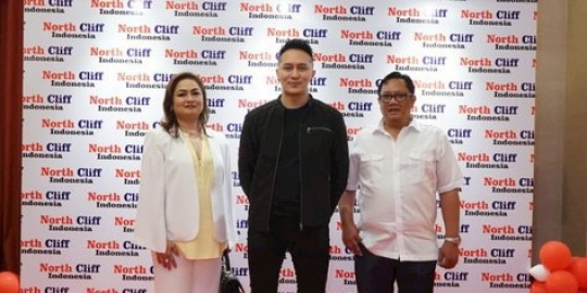 Hibur karyawan kantor, Demian Aditya tak mau lakukan trik berbahaya