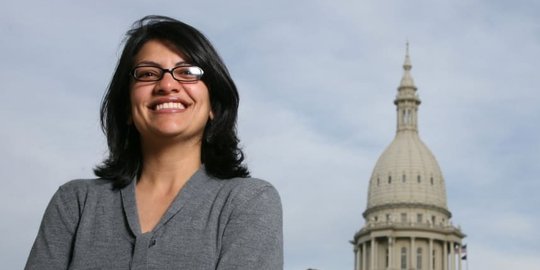 Perempuan ini jadi wanita muslim pertama anggota Kongres AS