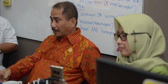 Lewat video conference, Menpar pantau Crisis Center di Lombok