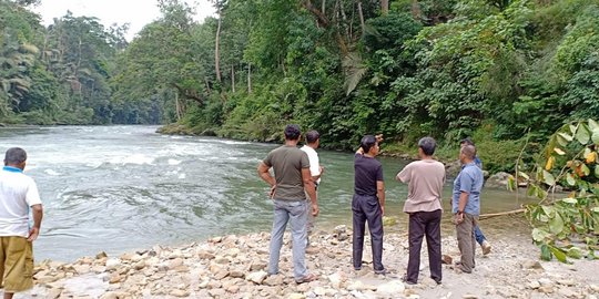 3 Mahasiswa dan 1 pelajar yang hanyut di Sungai Asahan belum ditemukan