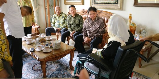 Usai temui JK, Airlangga sambangi rumah Gus Dur