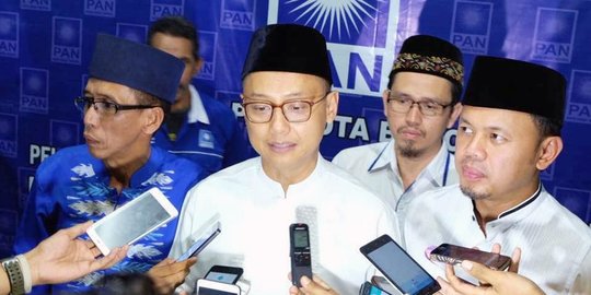 Sekjen PAN temui Sandiaga di Balai Kota