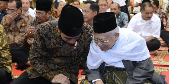 Jokowi-Ma'ruf Amin daftar ke KPU dari Gedung Juang diakhiri Salat Jumat