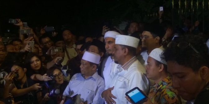 Di rumah Prabowo, GNPF puji Jokowi lebih cerdas pilih Ma'ruf sebagai cawapres
