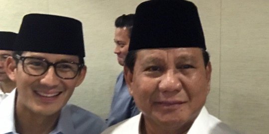 Usai Salat Jumat di Istiqlal, Prabowo-Sandiaga daftar ke KPU