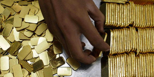 Turun Rp 1.000, harga emas Antam dibanderol Rp 645.000 per gram