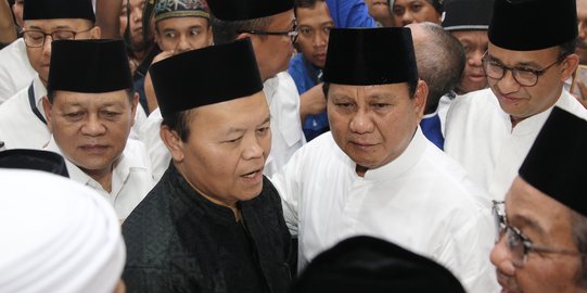 Tak ikut antar Prabowo daftar Pilpres ke KPU, SBY sedang di Kuningan