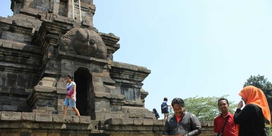 ingin semua wilayah jadi milik singhasari
