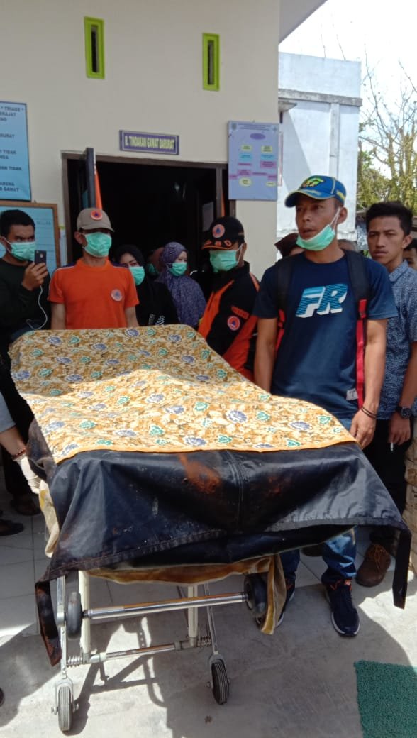 mahasiswa dan pelajar yang hanyut di sungai asahan ditemukan