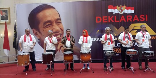 Bermunculan kelompok relawan pendukung Jokowi, Aria Bima minta ada pengawasan