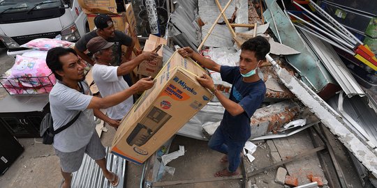 Mendikbud data 553 sekolah di Lombok rusak, banyak guru trauma