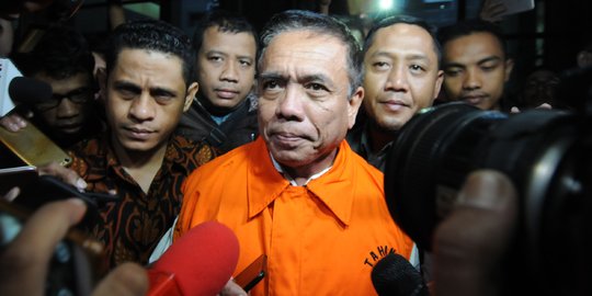 Kasus suap Gubernur Aceh, KPK periksa 16 saksi