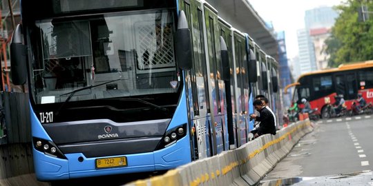 Selama Asian Games, jurnalis dan relawan gratis naik Transjakarta