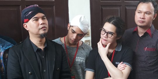 JPU gagal hadirkan ahli, sidang Ahmad Dhani ditunda pekan depan