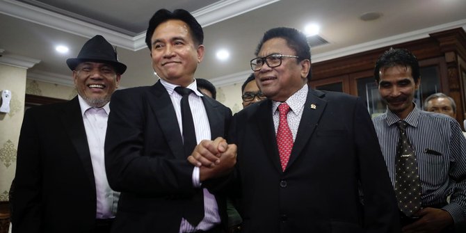 PKS akan bujuk Yusril agar dukung Prabowo-Sandiaga