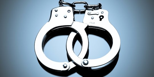 Hebat, wanita ini berani bergulat dengan jambret