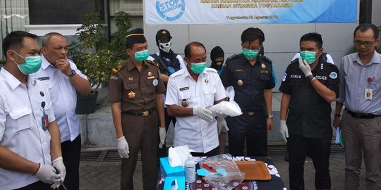 BNN Yogyakarta larutkan 1,1 kg sabu selundupan Thailand dengan air panas