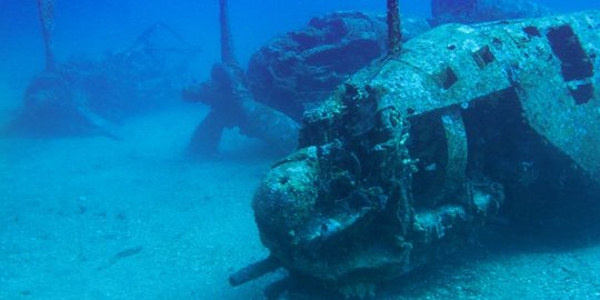 Penampakan puing pesawat tempur AS era Perang Dunia II di laut Prancis