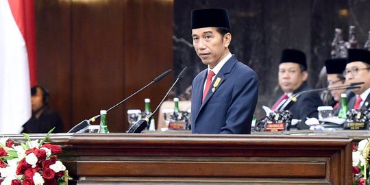 Jokowi puji MA buat aplikasi e-court untuk permudah pencari keadilan