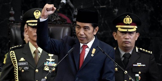Jokowi: Indikator kesejahteraan rakyat membaik, pengangguran & kemiskinan turun