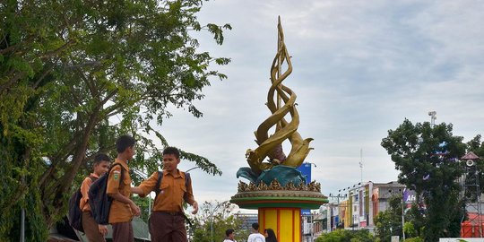 Korupsi Tugu Antikorupsi, eks Kadis PU Riau dituntut 2 tahun penjara