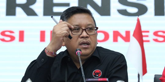 Pimpin Upacara HUT RI, Sekjen PDIP sindir jadi Cawapres bayar Rp 1 triliun