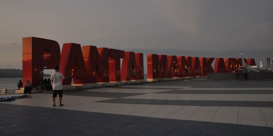 Keindahan Pantai Deking sambut peserta Sandeq Race 2018