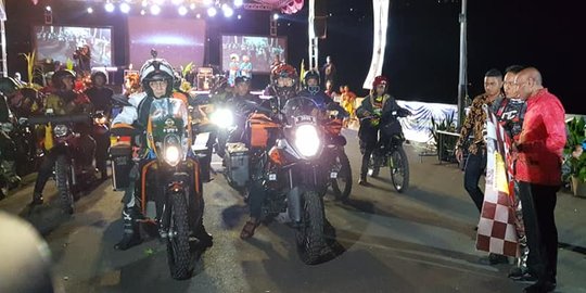 Catatan biker Youk Tanzil saat jelajahi alam liar Papua