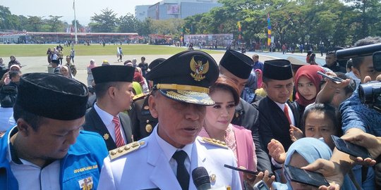 Pimpin upacara HUT RI, Iriawan puji kedewasaan warga saat Pilkada Jabar