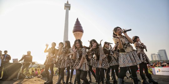 JKT48 ramaikan puncak kirab obor Asian Games 2018